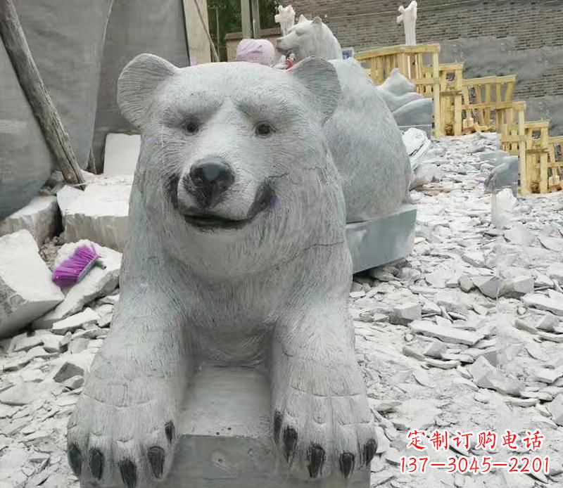 常州高端石雕狗熊雕塑,精致细节,完美还原动物真实感
