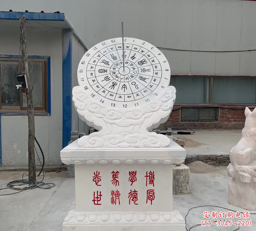 常州中领雕塑:专业的日晷雕塑定制