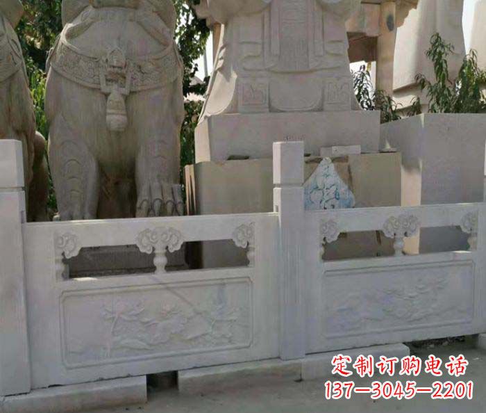常州寺庙景观汉白玉石浮雕栏板