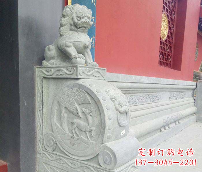 常州寺庙景观狮子石门墩抱鼓石