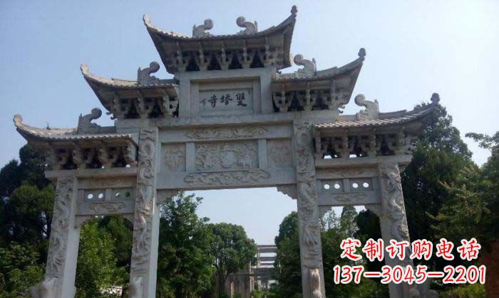 常州寺庙三门五楼石牌坊