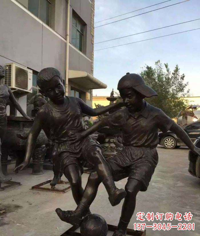 常州踢足球儿童铜雕 (2)