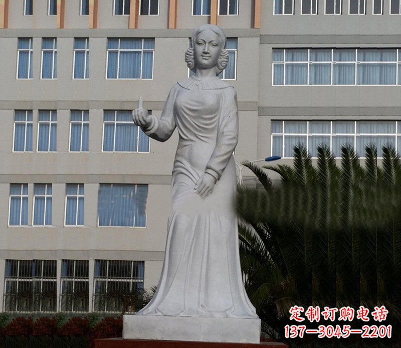 常州提灯天使弗洛伦斯·南丁格尔石雕 (2)