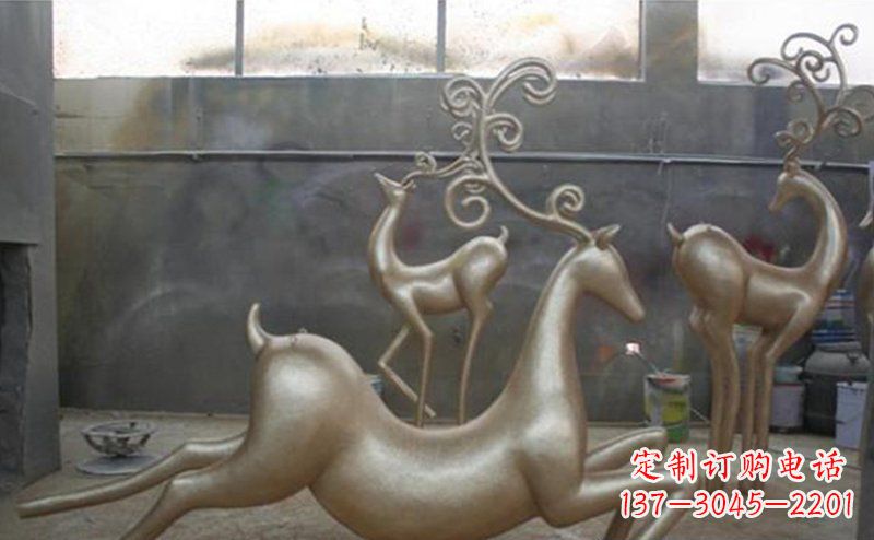 常州铜雕抽象树枝梅花鹿雕塑