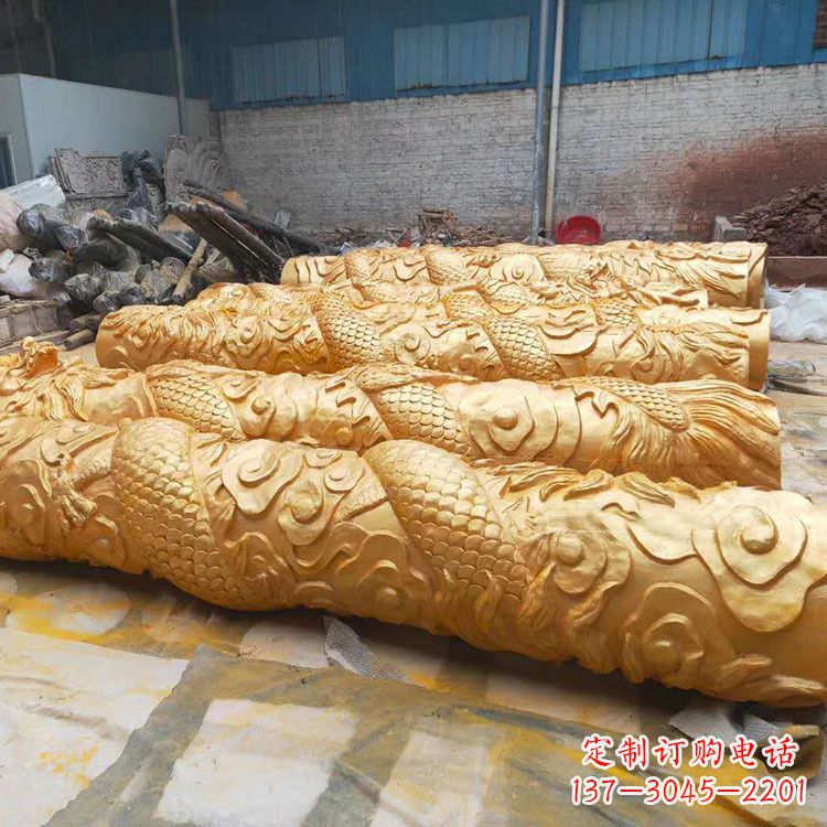 常州铜雕广场龙柱