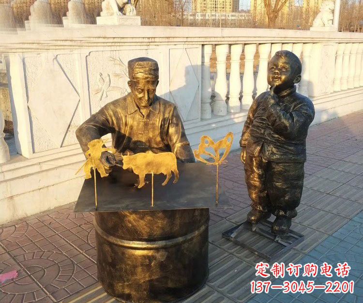 常州铜雕画糖人的人物