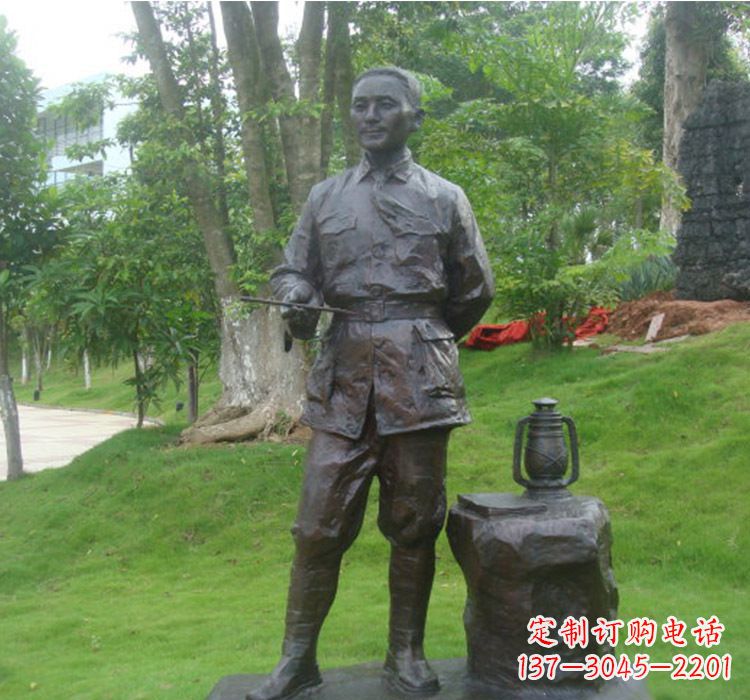 常州铜雕青年时期邓小平