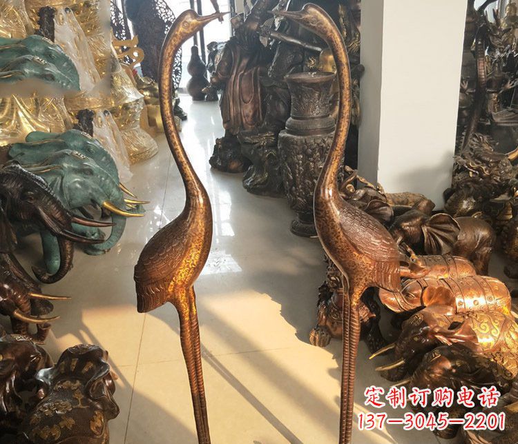 常州铜雕仙鹤踩龟雕塑摆件