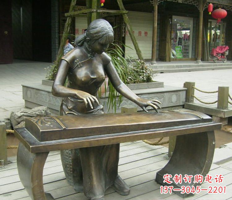 常州铜雕现代人物弹古筝雕塑