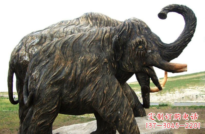 常州铜雕长毛象动物雕塑