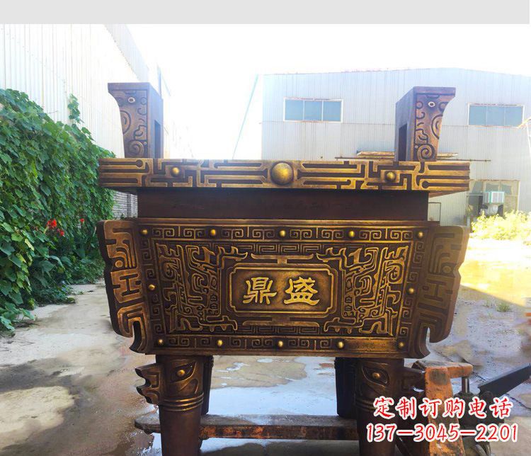 常州铜雕招财鼎盛香炉