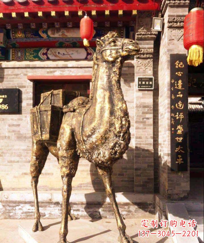 常州驮行李的骆驼动物铜雕