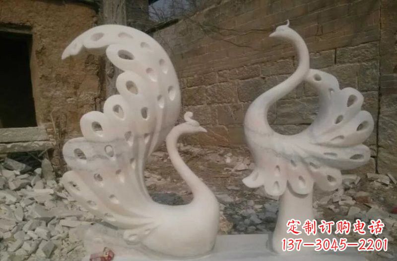 常州晚霞红抽象石雕孔雀