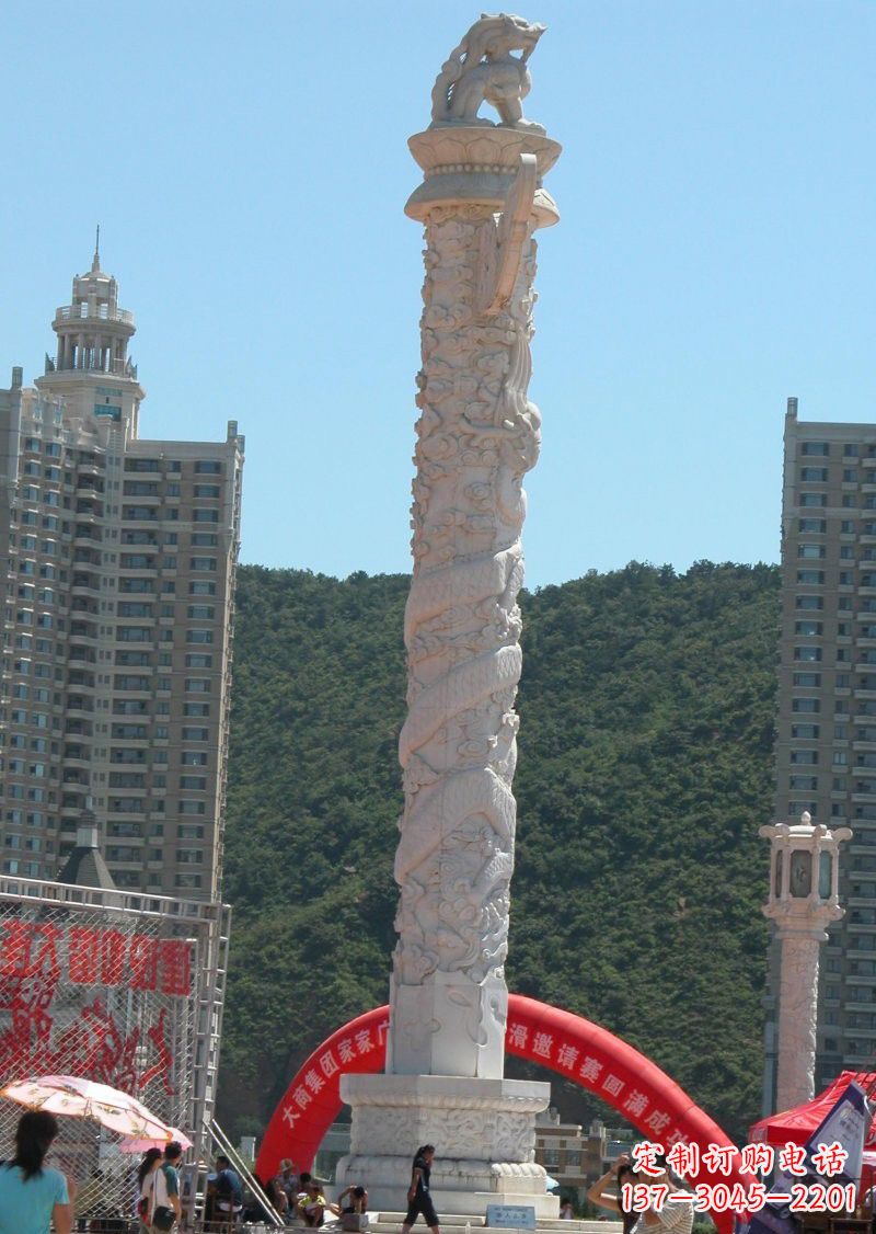常州晚霞红广场龙柱