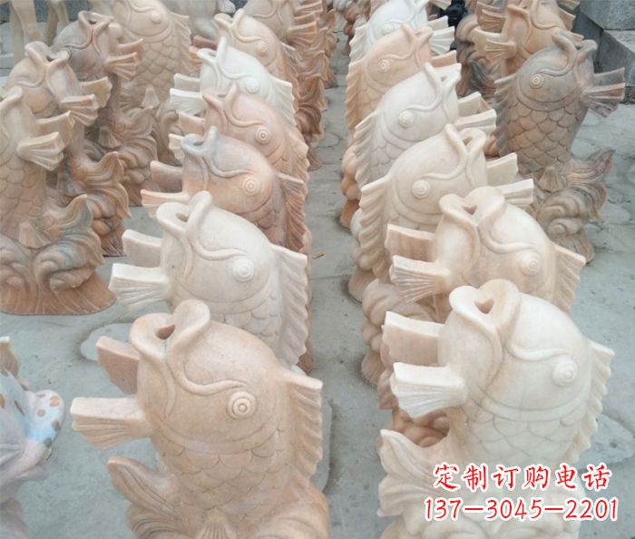 常州晚霞红喷水鲤鱼公园石雕 (2)