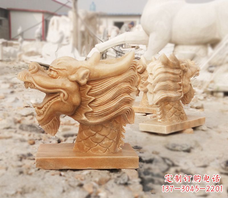 常州晚霞红喷水龙头雕塑