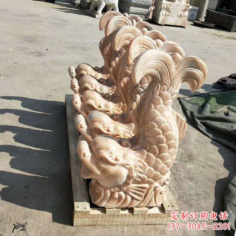 常州晚霞红喷水鱼石雕-园林水景喷泉动物雕塑摆件