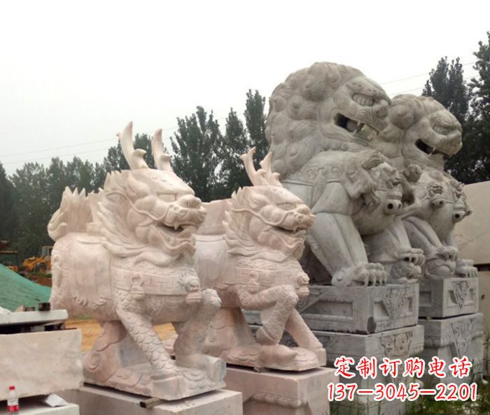 常州晚霞红瑞兽麒麟石雕