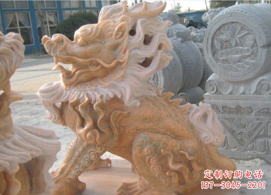 常州晚霞红神兽麒麟雕塑
