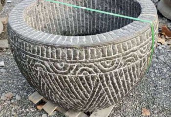常州精美青石莲花水缸雕塑