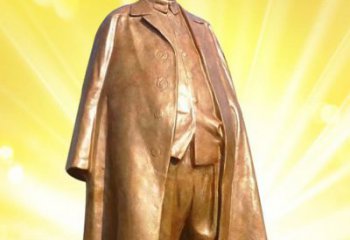 常州严格掌控：毛主席大衣装置雕塑