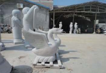 常州中领雕塑：独具特色的天鹅喷水雕塑