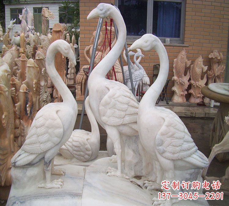 常州仙鹤衔树枝 石雕