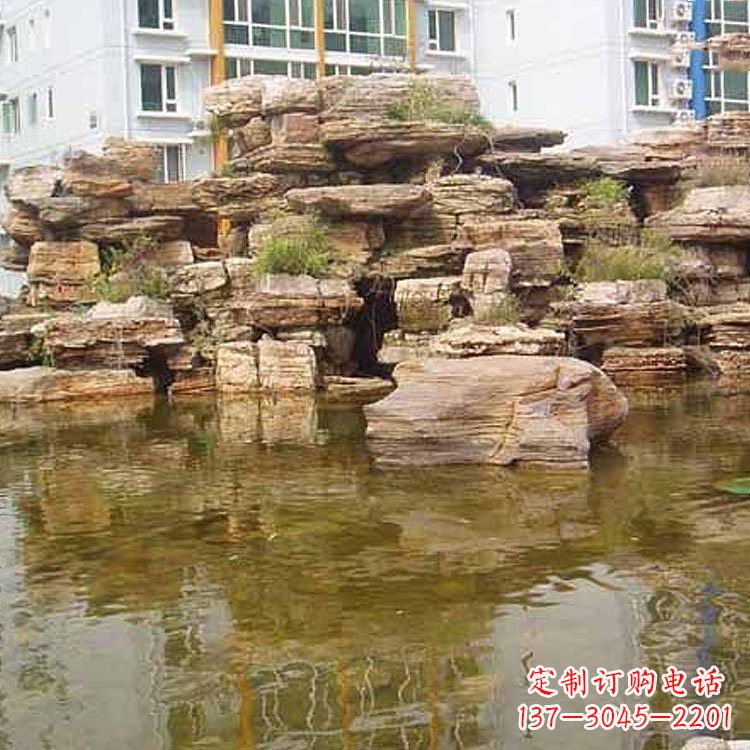 常州小区庭院假山鱼池