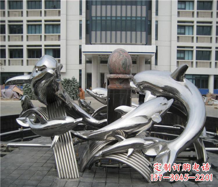 常州校园不锈钢海豚海浪雕塑