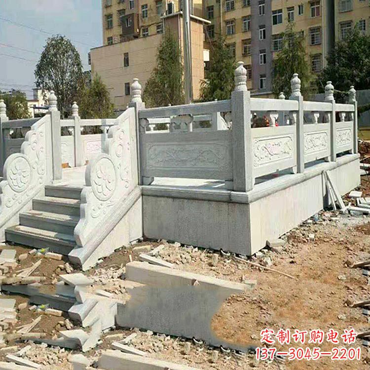 常州校园青石升旗台