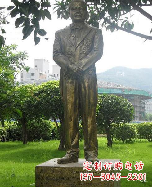 常州校园人物詹天佑铜雕