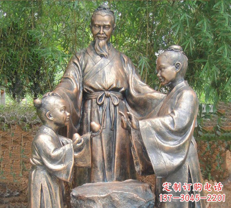 常州寓言故事铜雕_孔融让梨