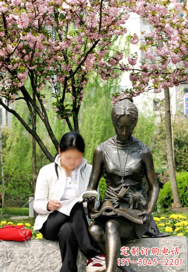 常州园林看书的女人人物景观铜雕