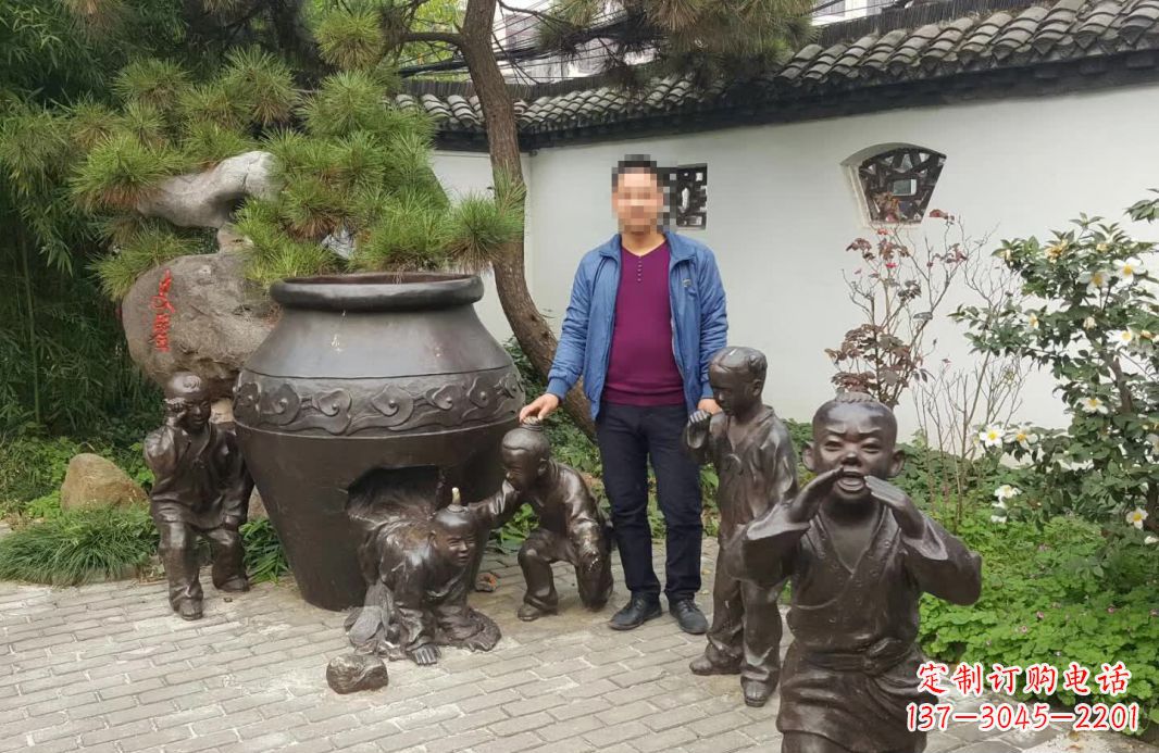 常州园林司马光砸缸铜雕