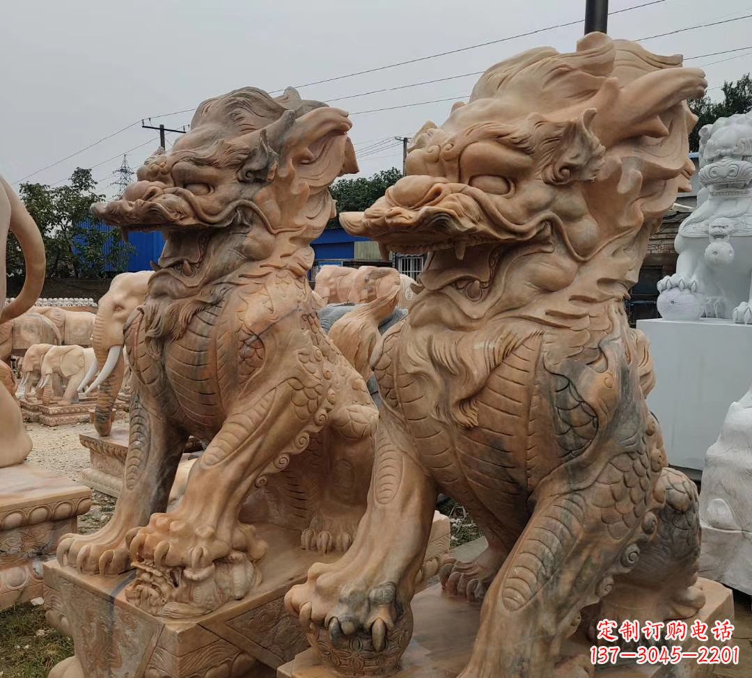 常州园林晚霞红古代招财神兽麒麟石雕
