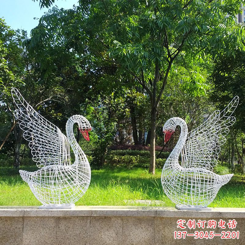 常州展翅天鹅网格雕塑-上色款