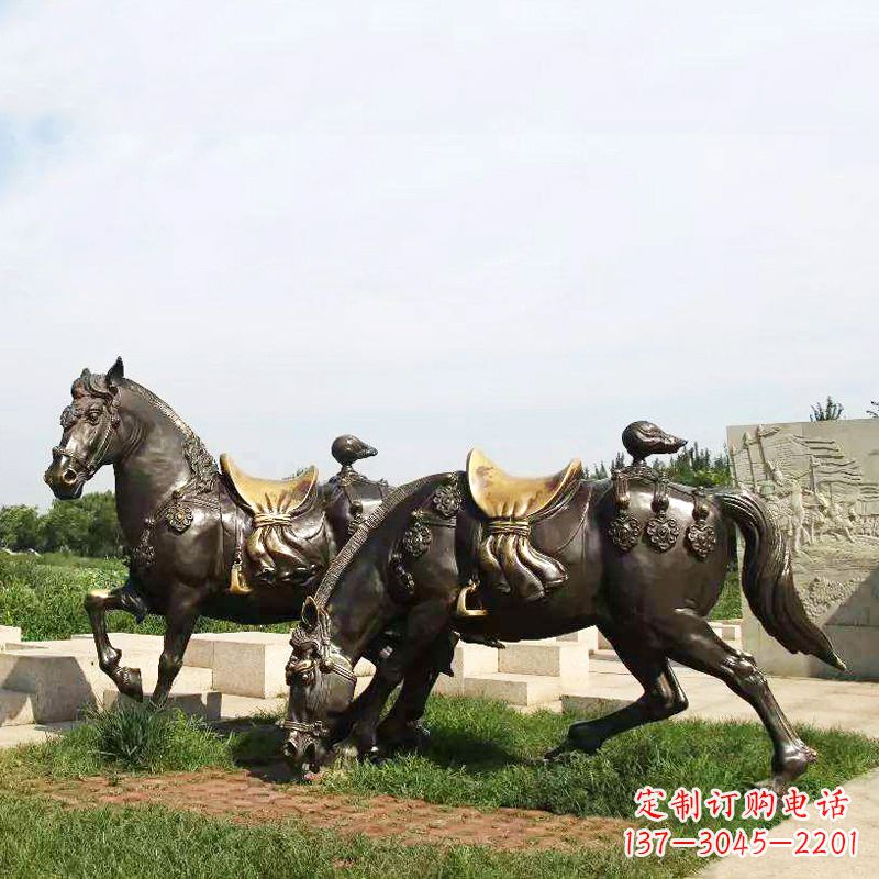 常州战马群公园景区动物情景雕塑