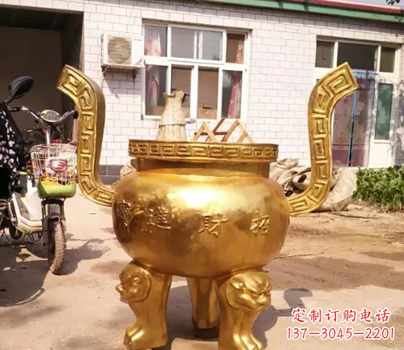 常州招财进宝香炉铜雕