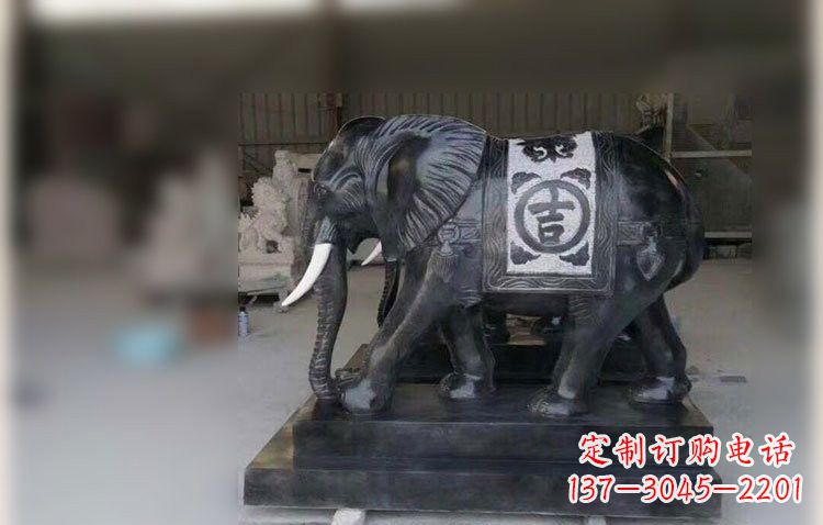 常州中国黑石材大象雕塑