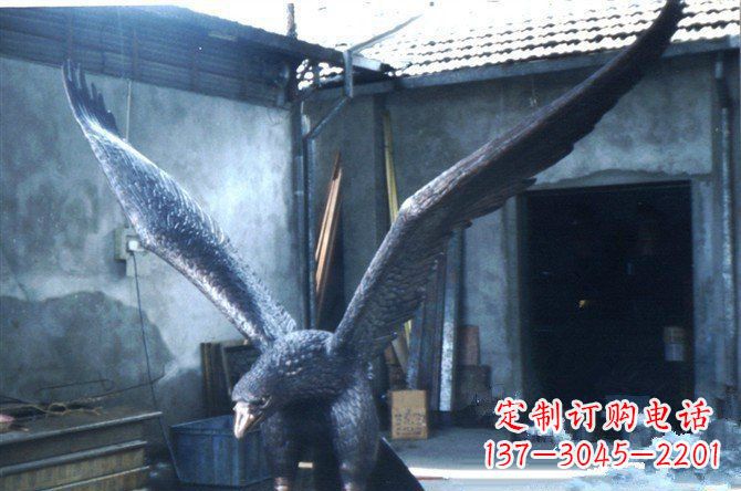 常州铸铜老鹰企业动物铜雕