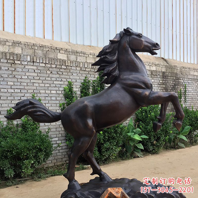 常州铸铜马儿雕塑