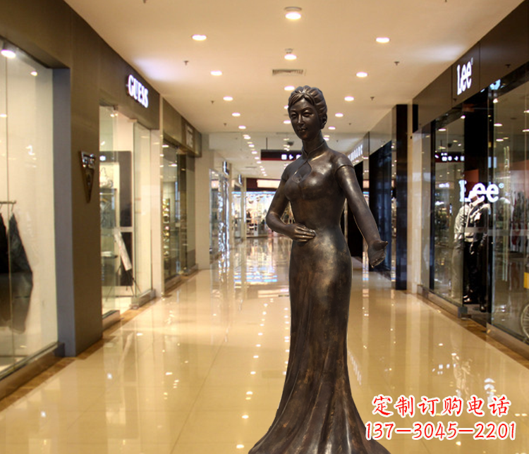 常州穿旗袍的迎宾女人铜雕